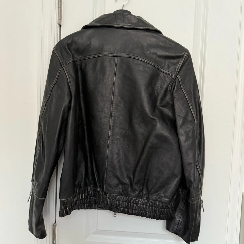 ZARA 100% LEATHER JACKET ZW COLLECTION size XS